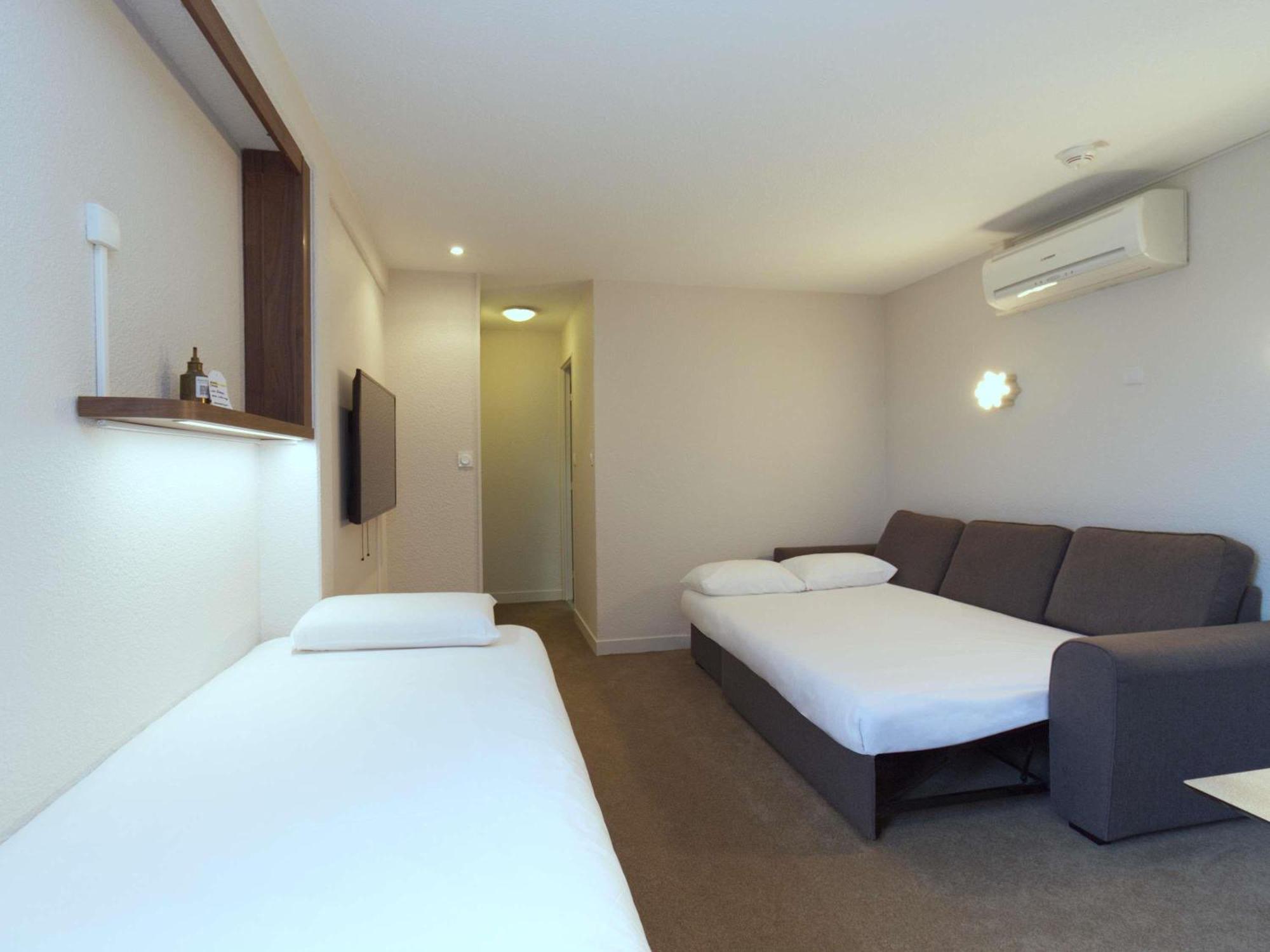 Greet Hotel Dijon Sud Longvic ภายนอก รูปภาพ
