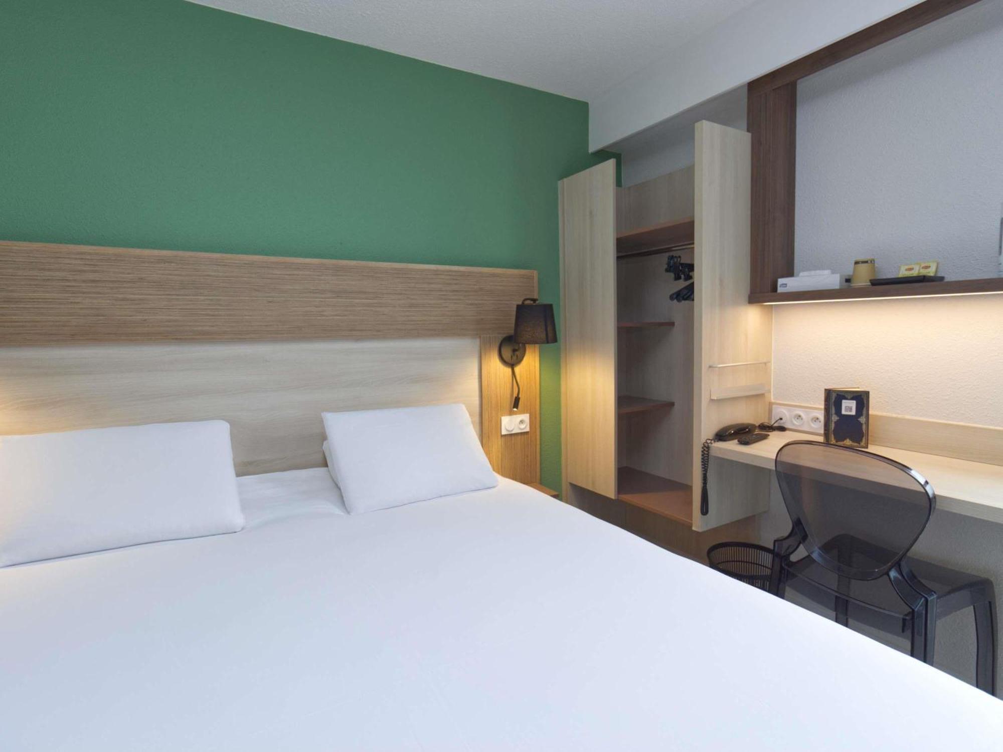 Greet Hotel Dijon Sud Longvic ภายนอก รูปภาพ